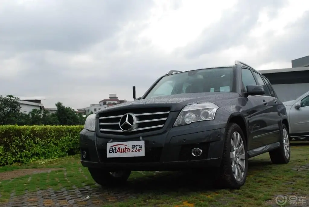 奔驰GLK级(进口)GLK 300 4MATIC 豪华型外观