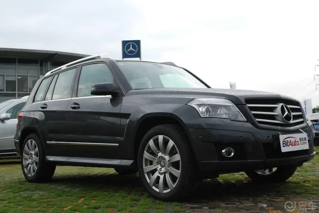 奔驰GLK级(进口)GLK 300 4MATIC 豪华型外观