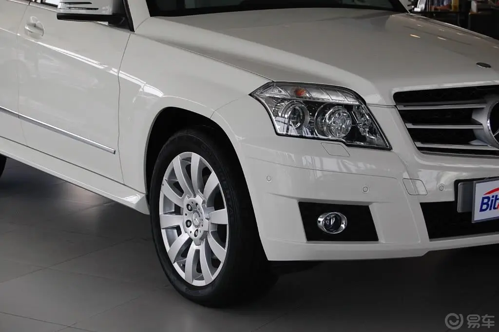 奔驰GLK级(进口)GLK 300 4MATIC 豪华型外观