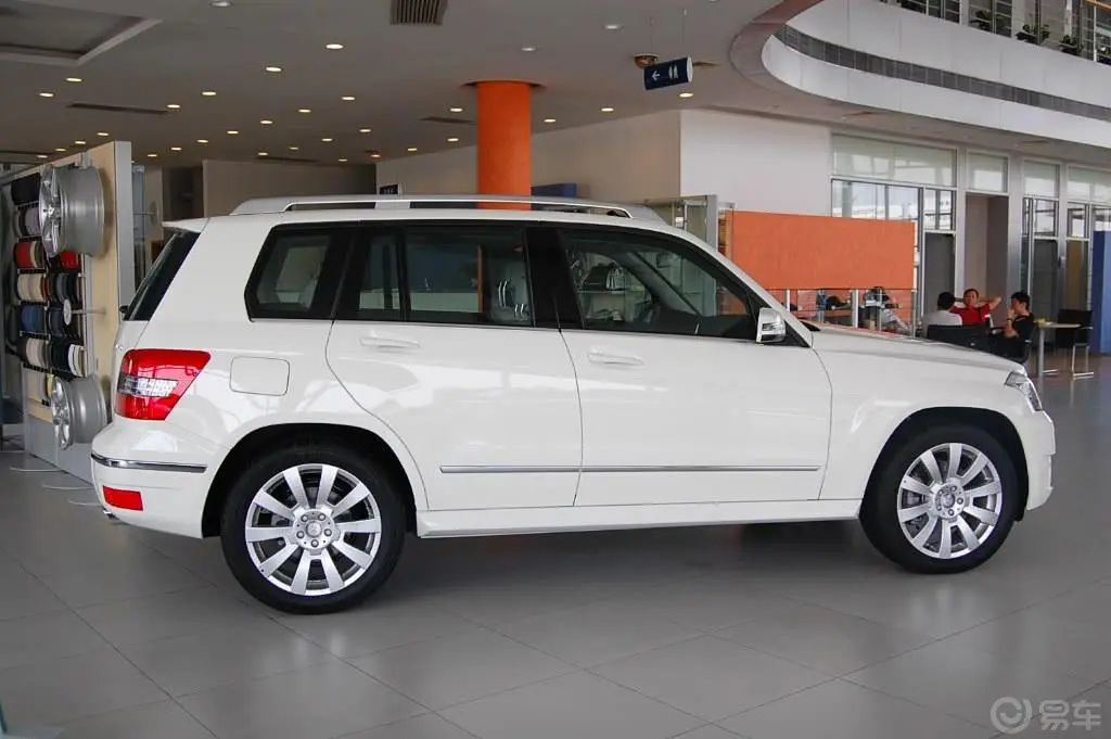 奔驰GLK级(进口)GLK 300 4MATIC 豪华型外观