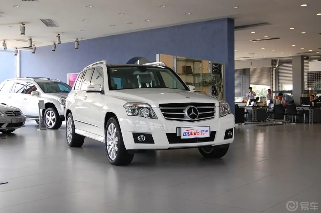 奔驰GLK级(进口)GLK 300 4MATIC 豪华型外观