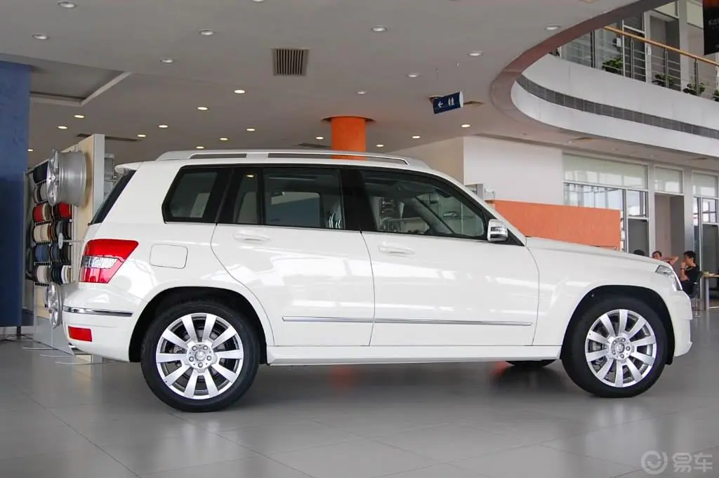 奔驰GLK级(进口)GLK 300 4MATIC 豪华型外观