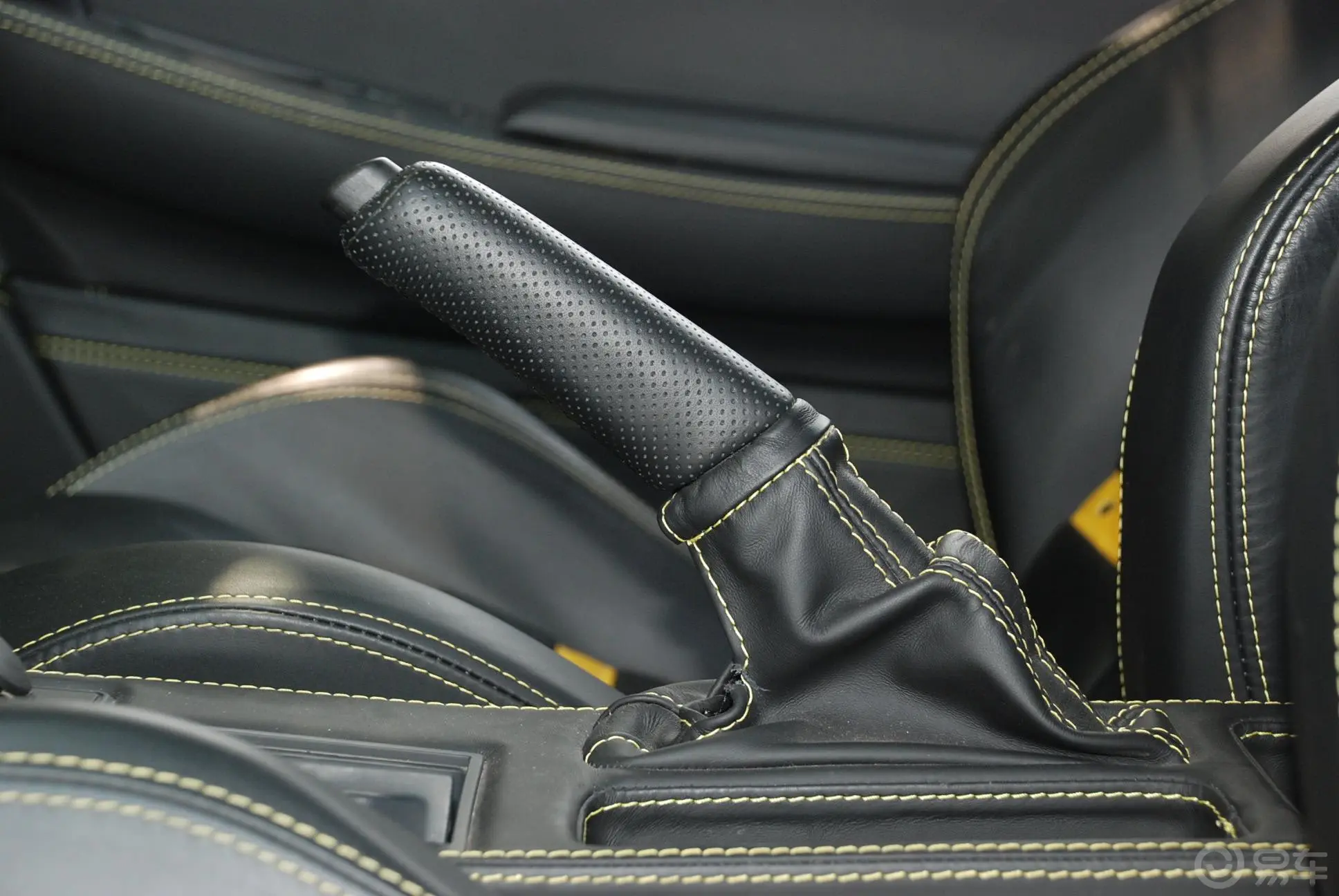 法拉利F430Coupe驻车制动（手刹，电子，脚刹）