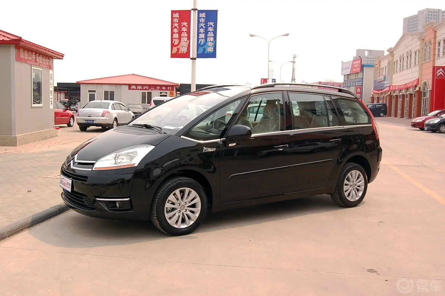 C4 PICASSO2.0i 16V 舒适版 7座外观