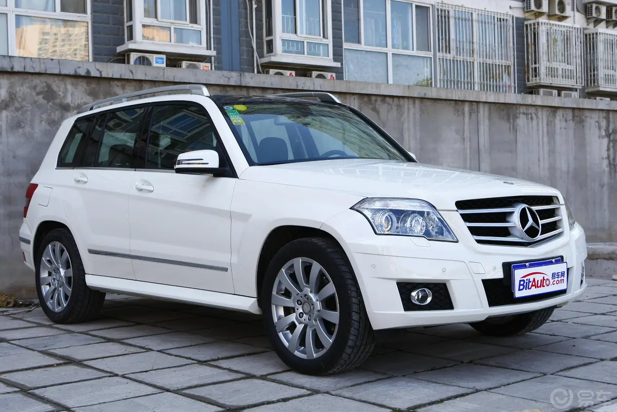 奔驰GLK级(进口)GLK 300 4MATIC 豪华型外观