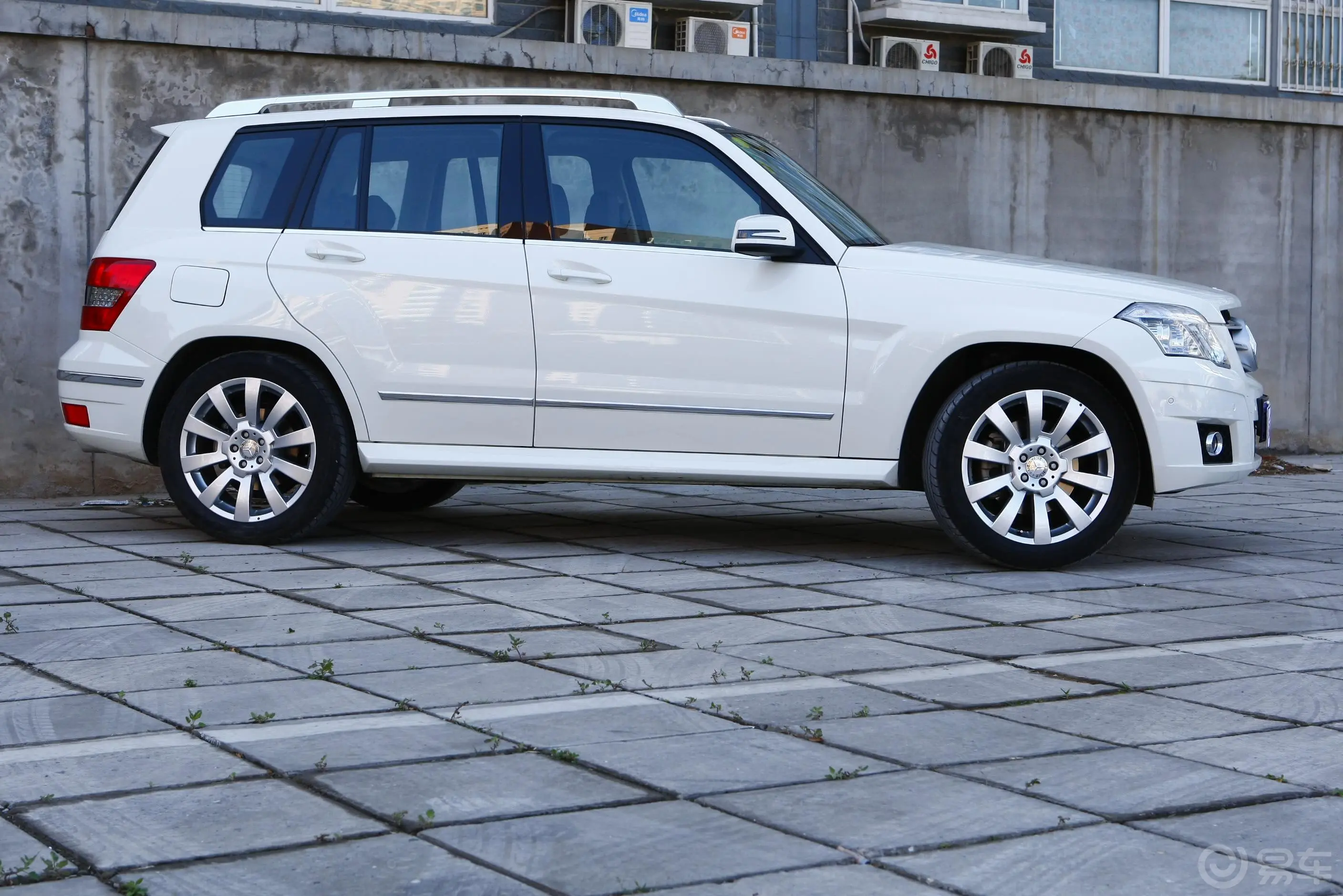 奔驰GLK级(进口)GLK 300 4MATIC 豪华型外观