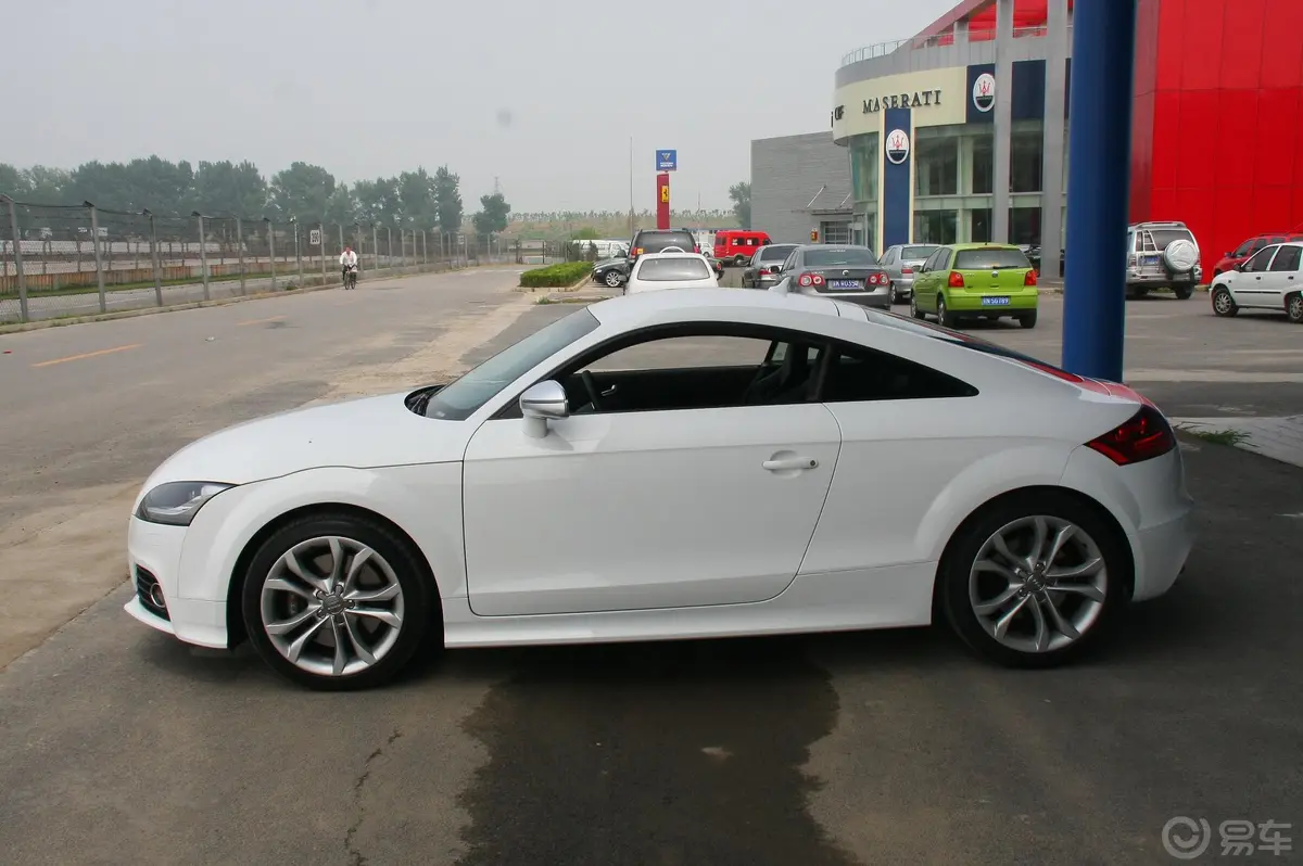 奥迪TTTTS Coupe 2.0 TFSI quattro S tronic外观