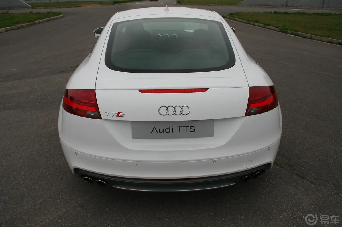 奥迪TTTTS Coupe 2.0 TFSI quattro S tronic外观