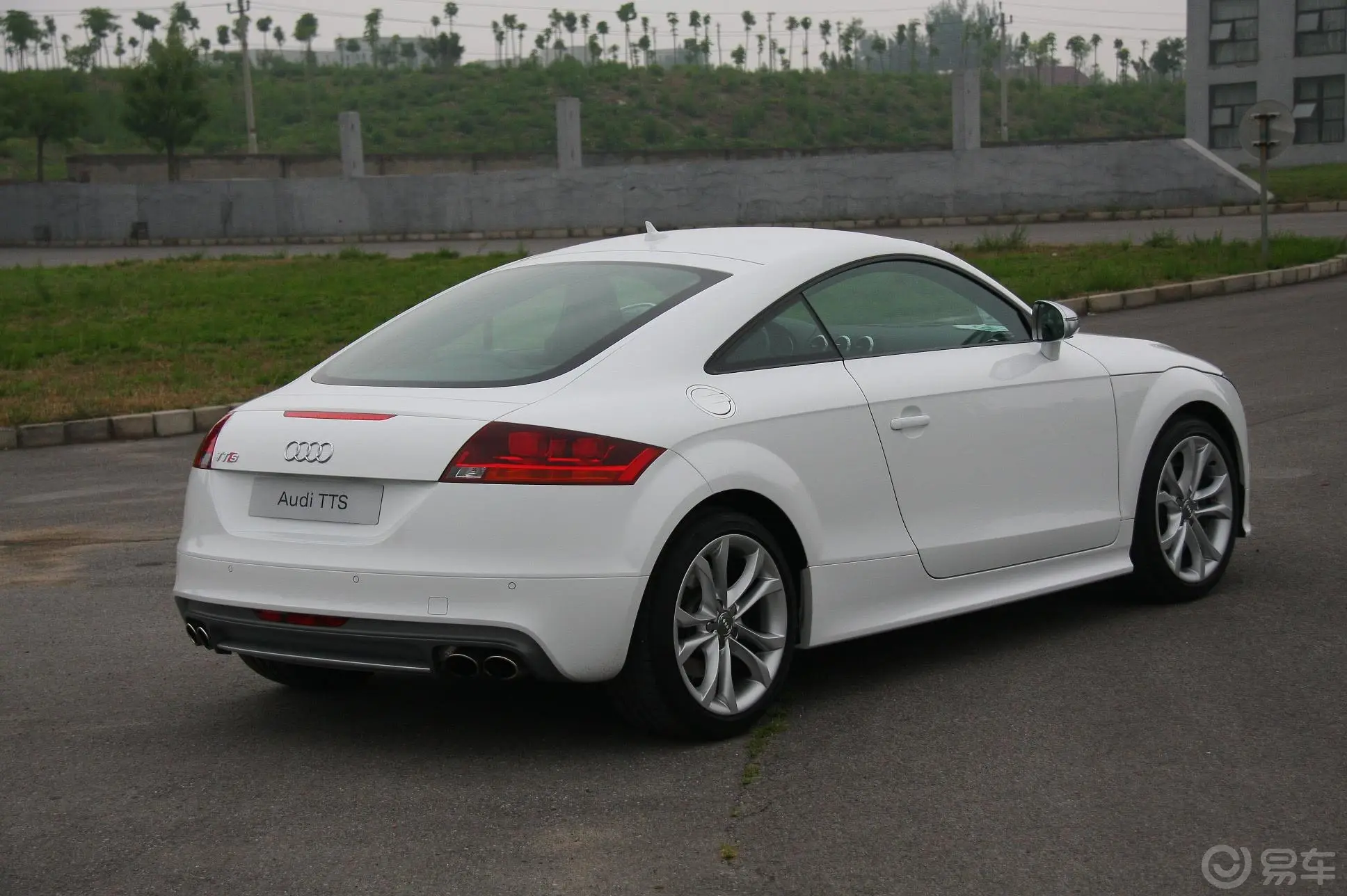 奥迪TTTTS Coupe 2.0 TFSI quattro S tronic外观