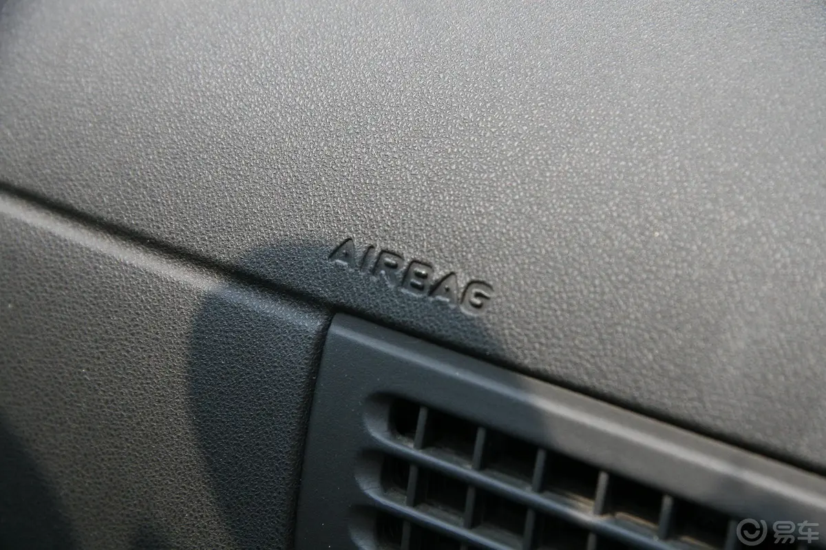 Saab 9-5Aero 2.3TS副驾驶气囊
