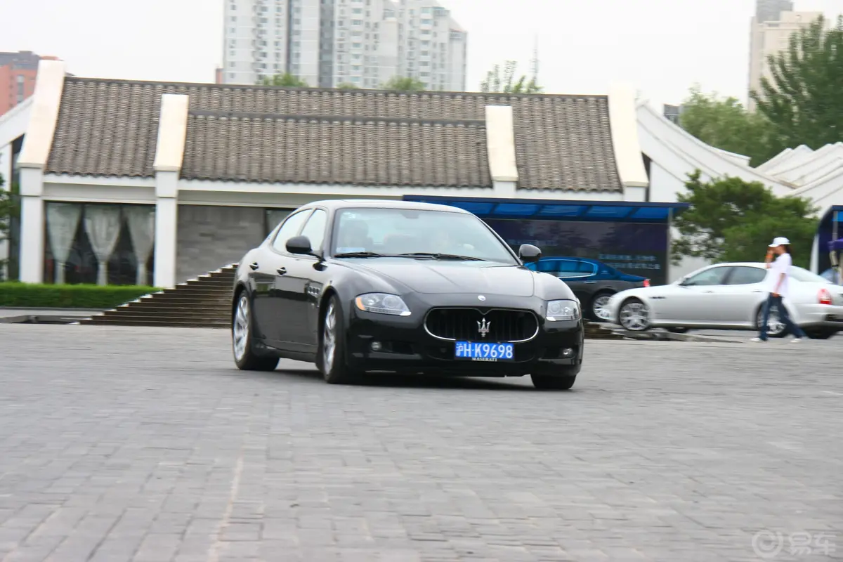 Quattroporte4.7 运动版外观