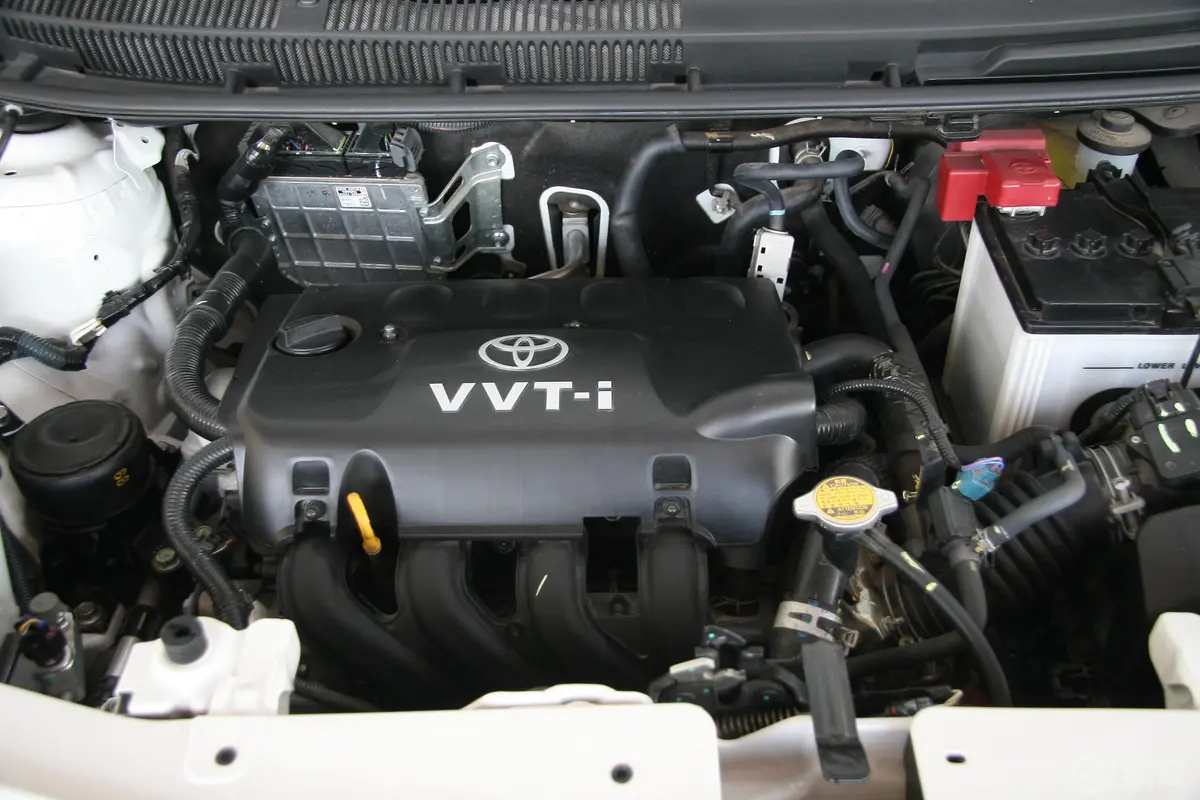 威驰1.3 GL—i 标准版 AT发动机