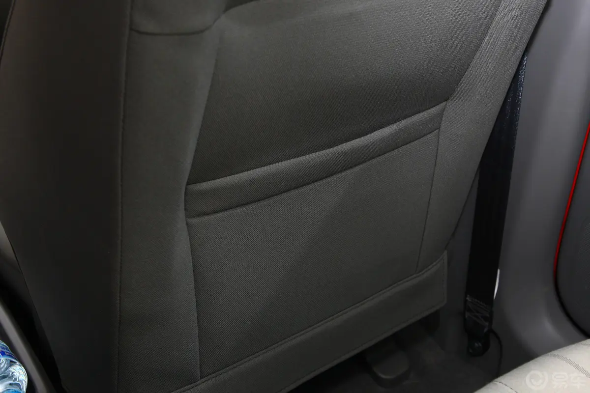 赛欧3三厢 1.4 SX MT手动优逸版前排座椅后储物袋