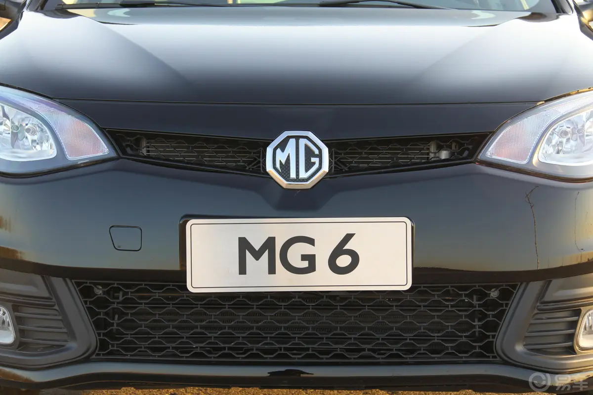 MG6掀背 1.8T 精英版外观