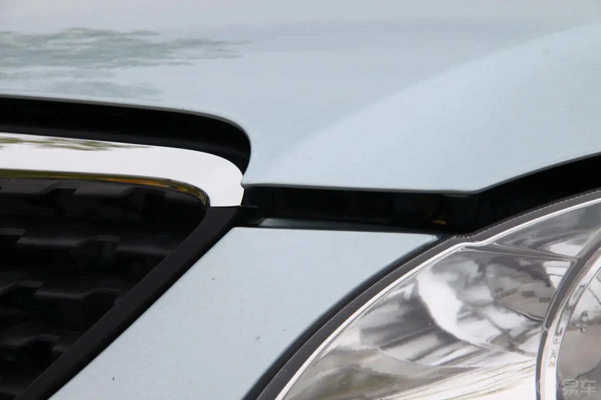 比亚迪F3新能源低碳版电动车外观
