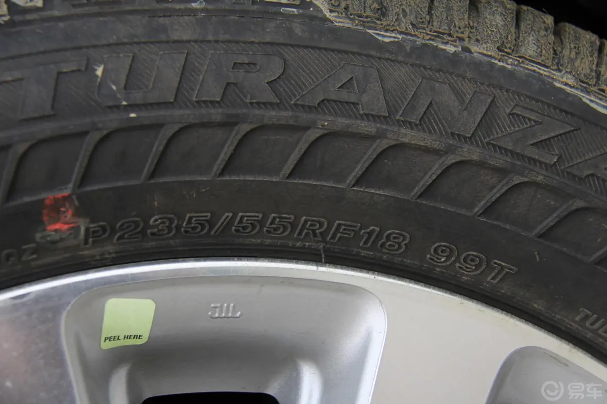 Sienna3.5L 基本型轮胎规格