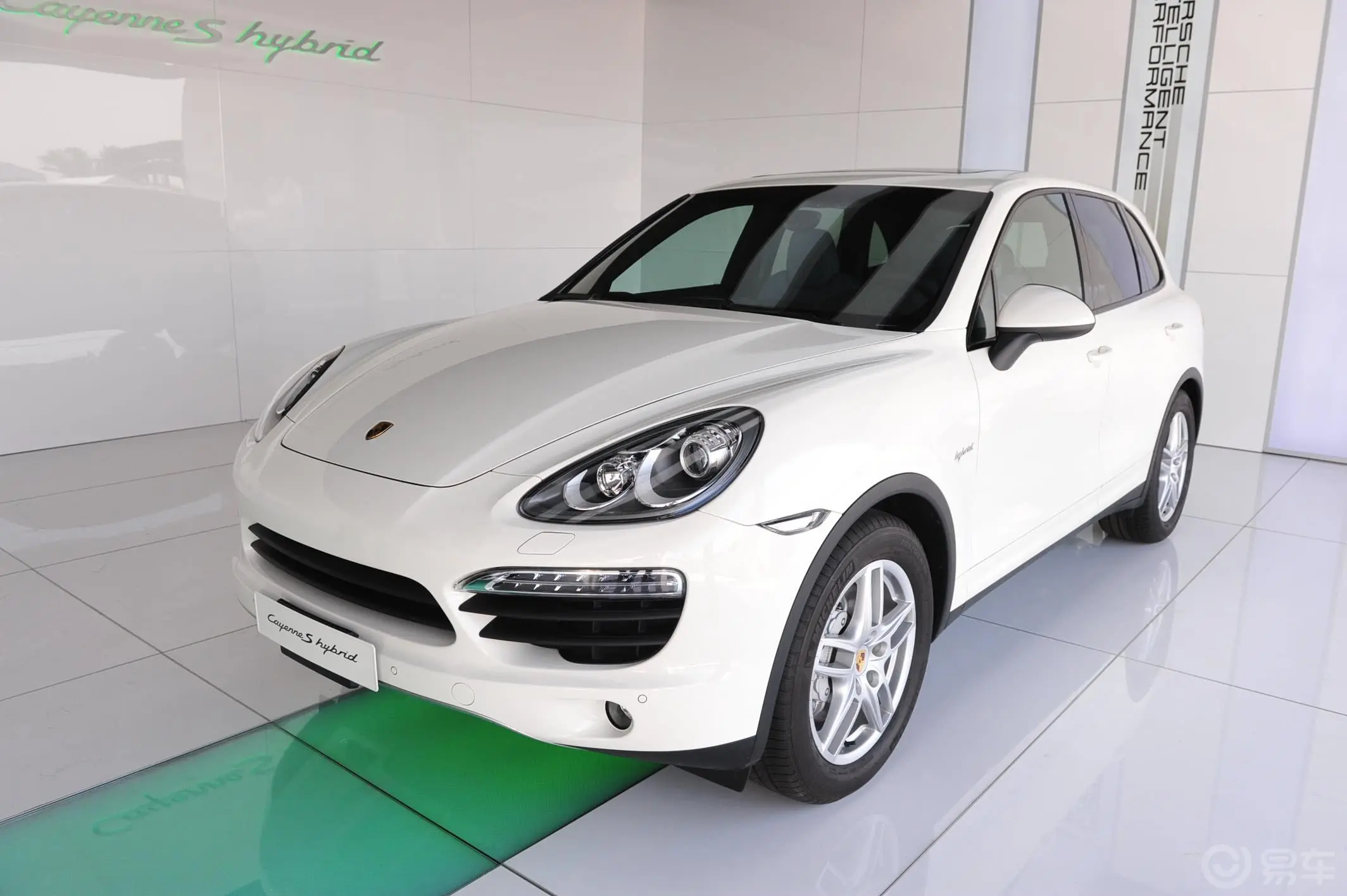 CayenneCayenne S Hybrid 3.0T外观