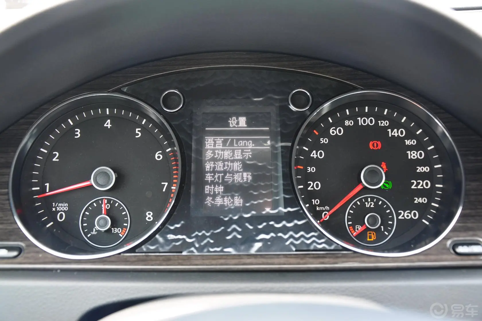 迈腾B7L 1.8TSI DSG尊贵型内饰