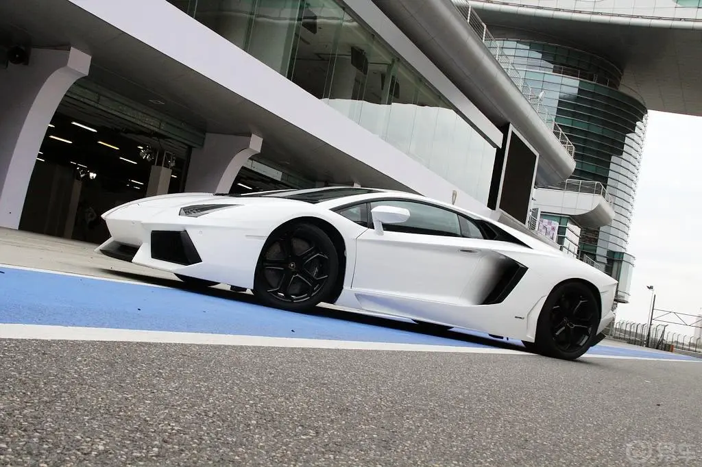 AventadorLP700-4外观