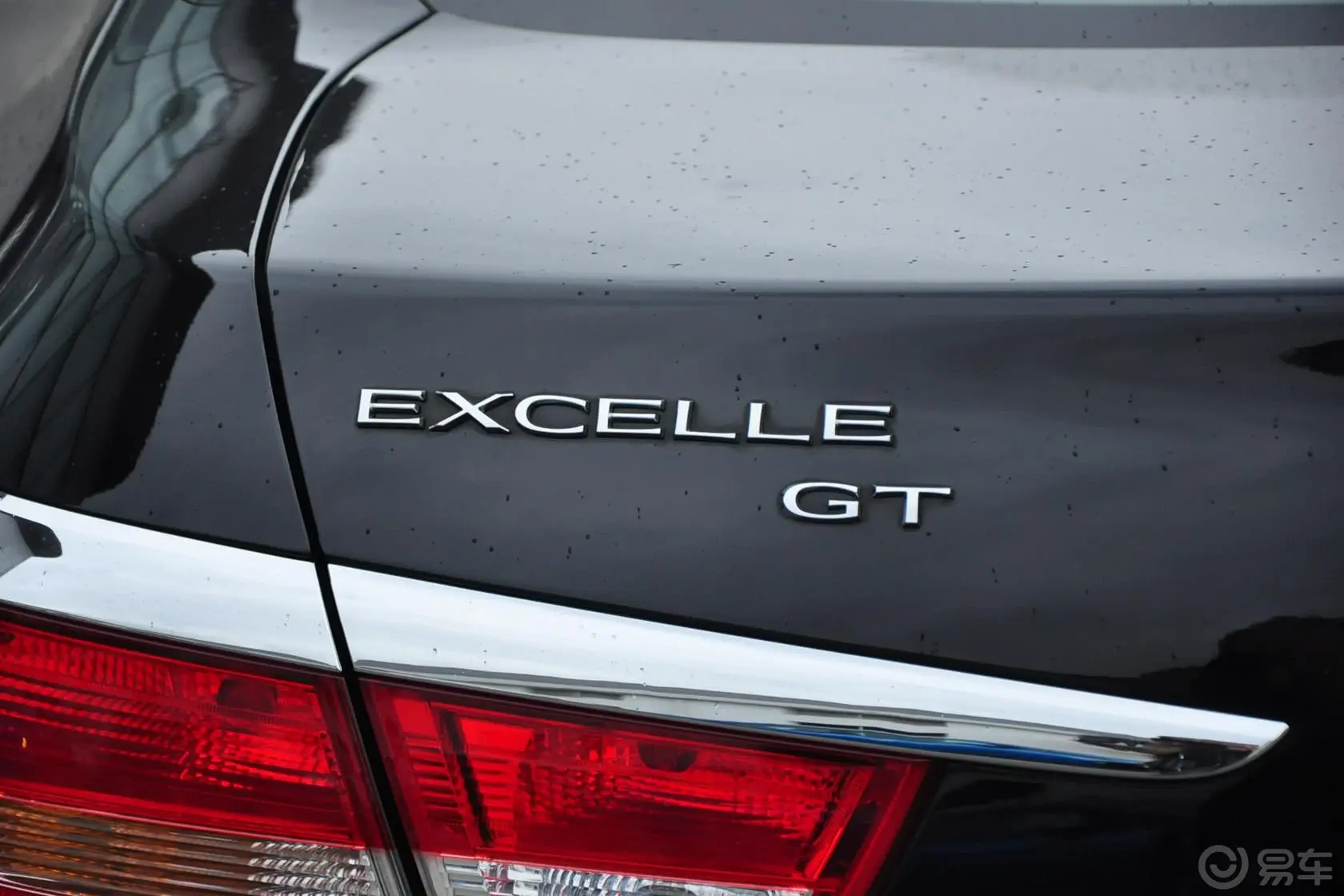 英朗GT 1.8L 自动 时尚型 真皮款外观