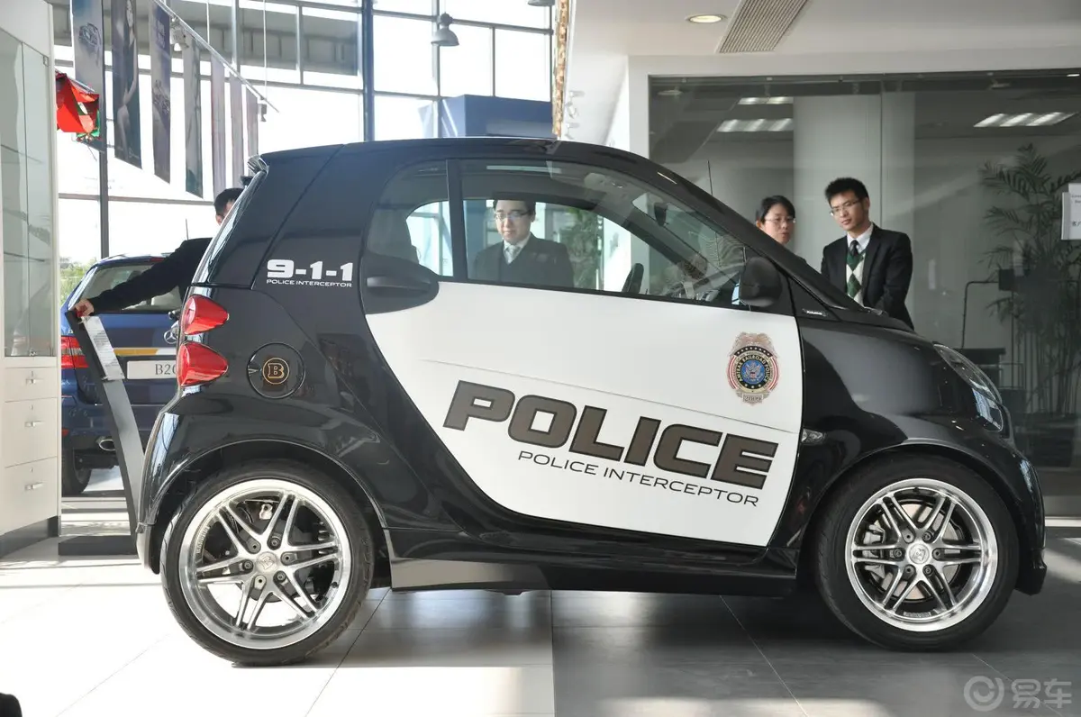 smart fortwo75kw 硬顶 博速特别版外观