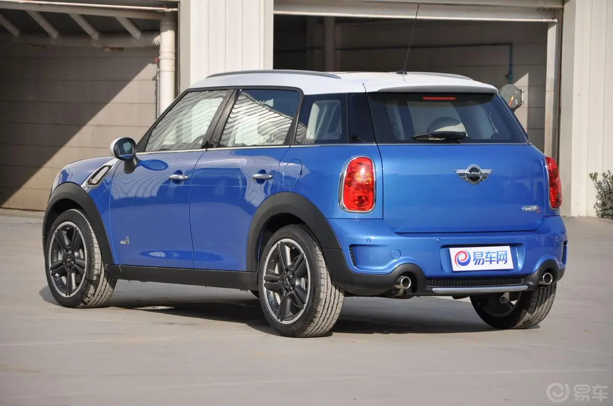 MINI COUNTRYMAN1.6T COOPER S All 4外观