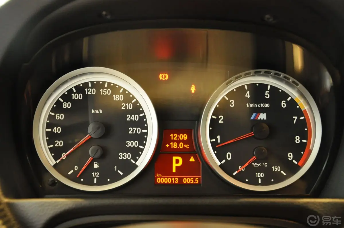 宝马M3双门轿跑车 25周年限量珍藏版仪表盘