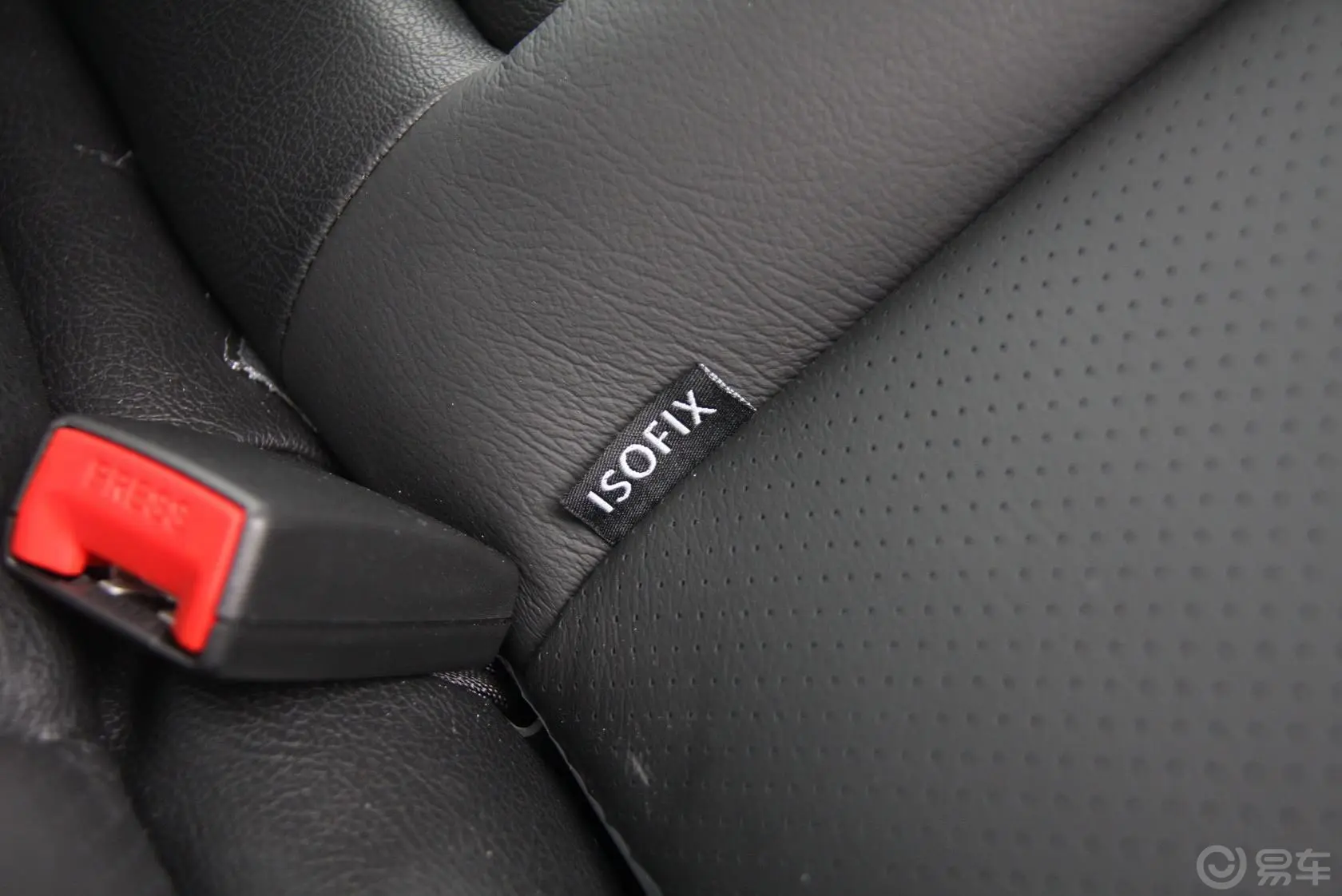 风神A602.0L CVT 尊贵型儿童座椅安全带锁