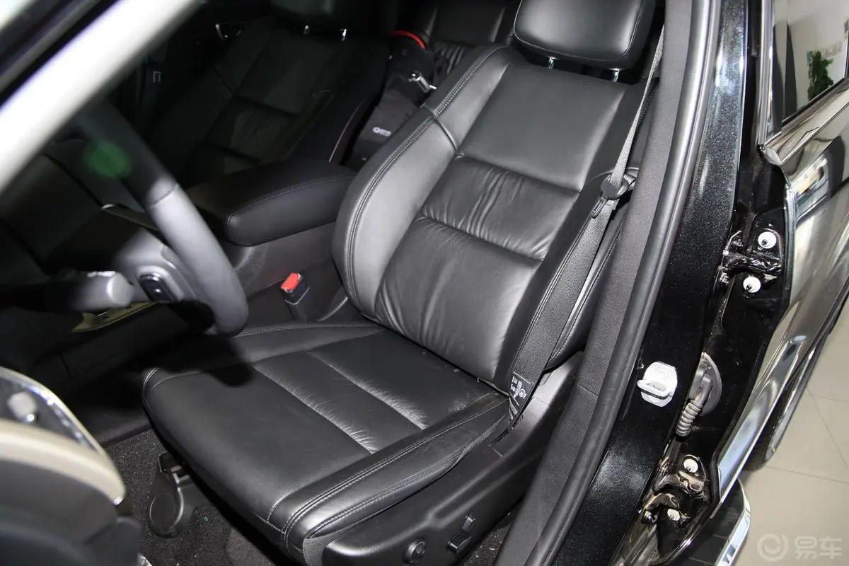 大切诺基(进口)3.6L 舒适导航版驾驶员座椅
