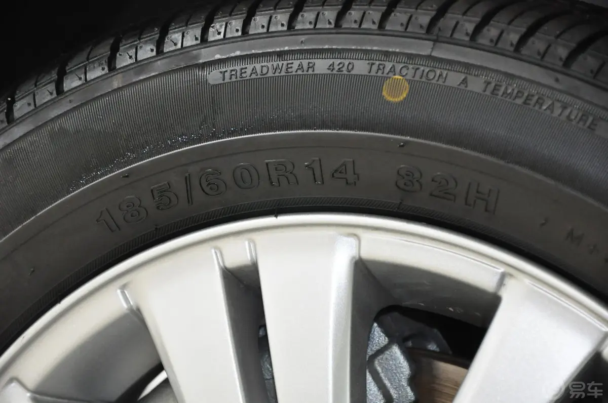 爱丽舍三厢 1.6L 手动 科技型轮胎规格