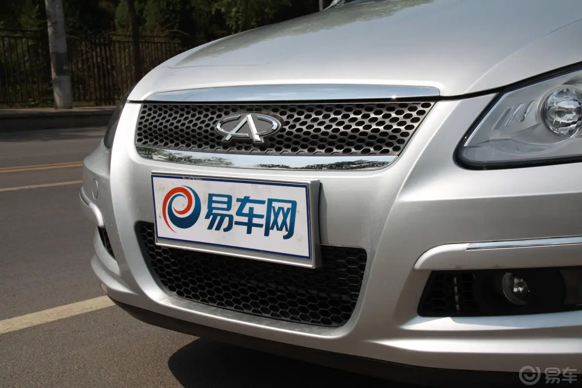 奇瑞A3三厢 1.6L CVT 进取型外观