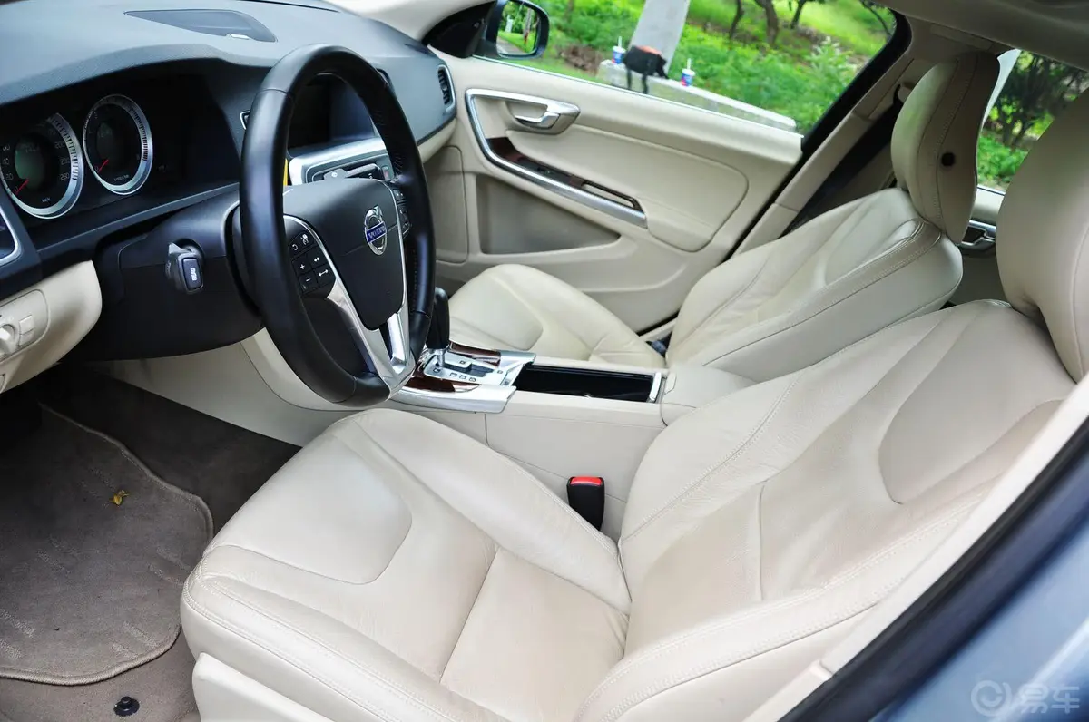 沃尔沃S60(进口)3.0T 手自一体 T6 AWD智尊版驾驶员座椅
