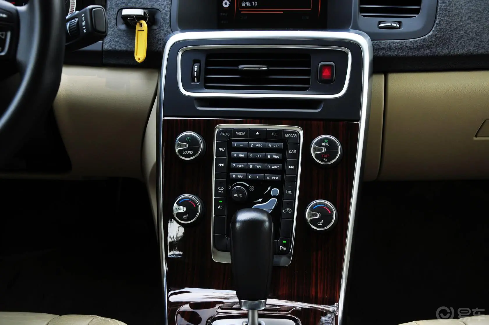 沃尔沃S60(进口)3.0T 手自一体 T6 AWD智尊版空调