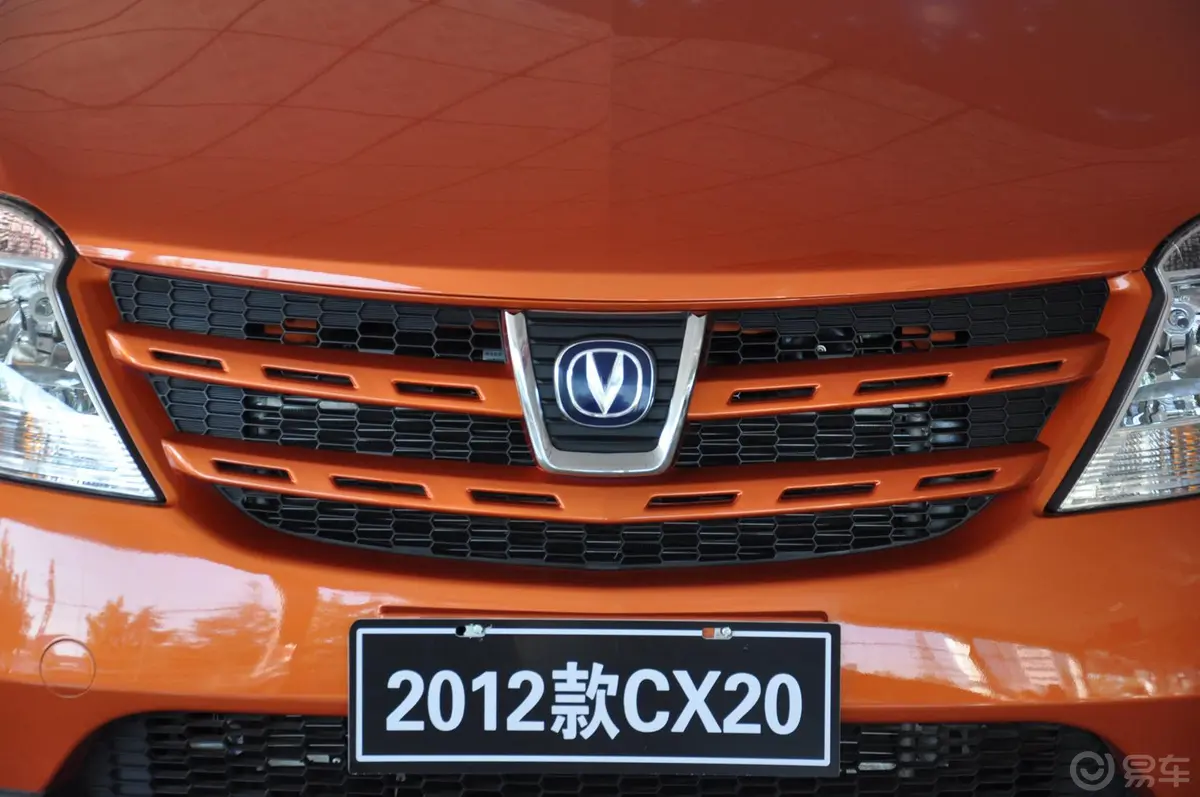 长安CX201.3L 自动 运动版外观