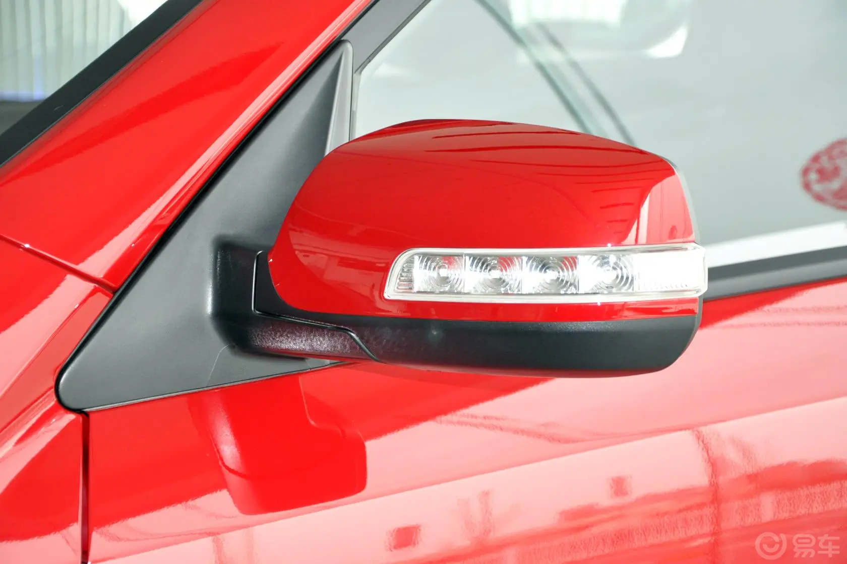 索兰托2.4L 汽油  舒适版 七座后视镜转向灯（前）