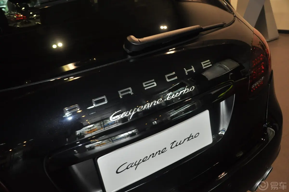 CayenneCayenne Turbo 4.8T尾标