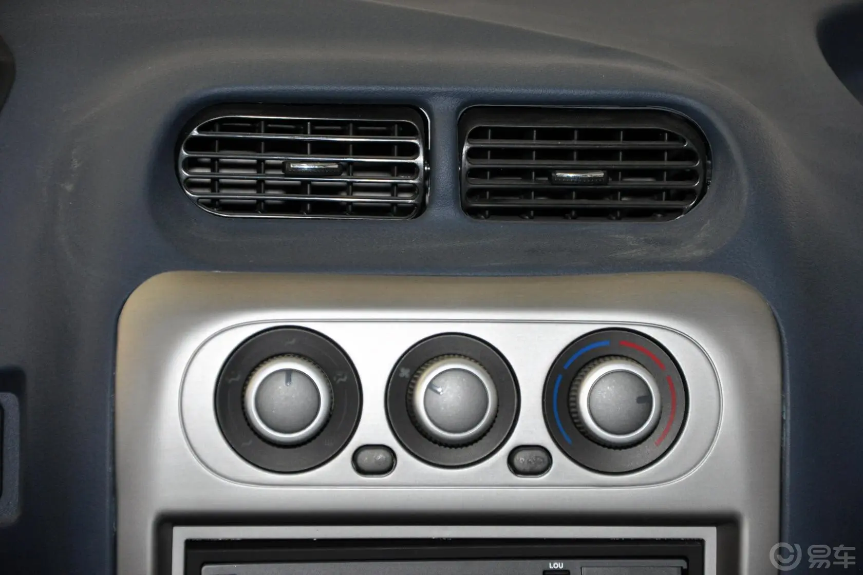 众泰20081.3L 手动 实用型空调