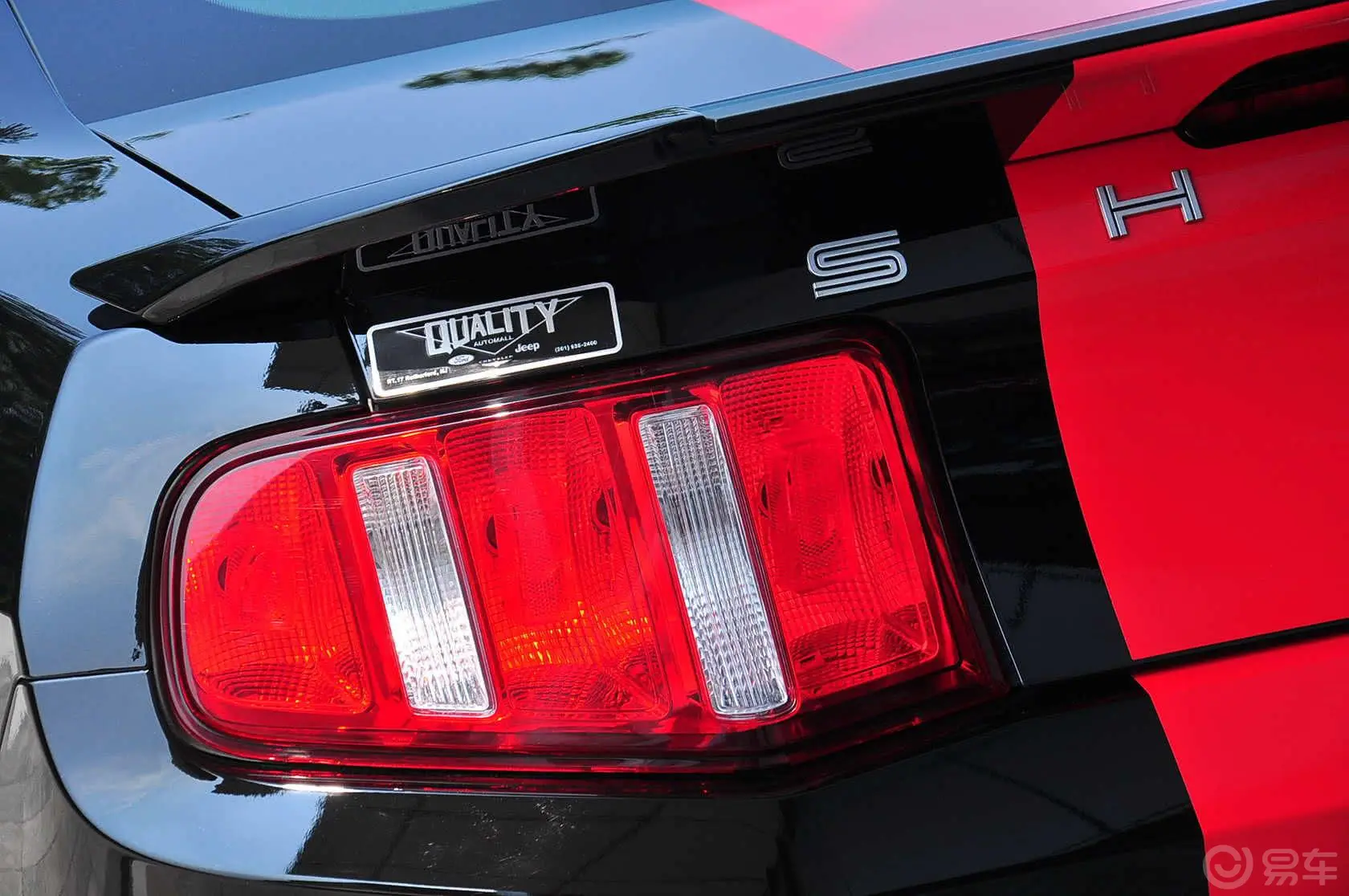 Mustang5.4L 手动 SHELBY GT500 硬顶尾灯侧45度俯拍