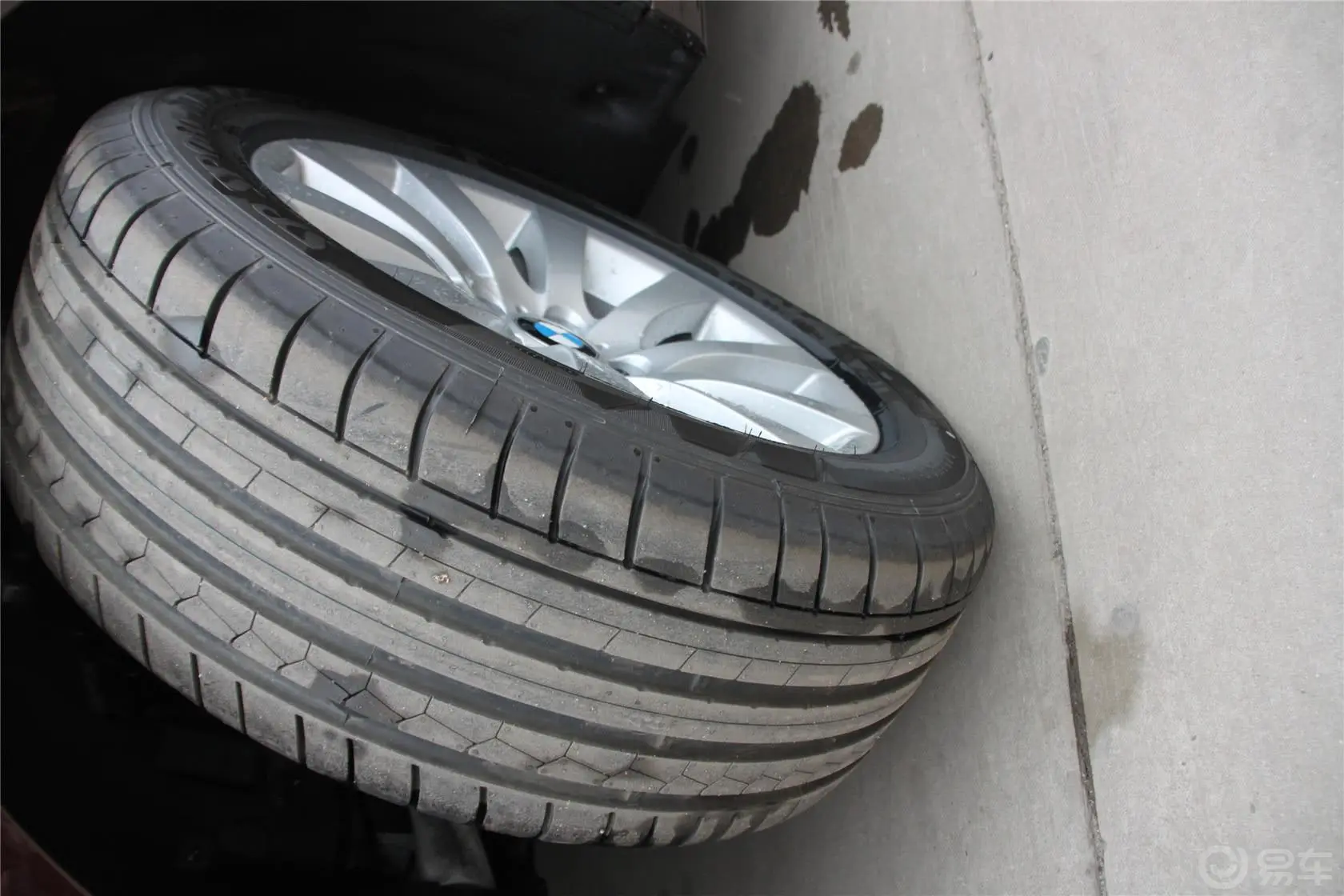 宝马5系GT535i 领先型轮胎花纹