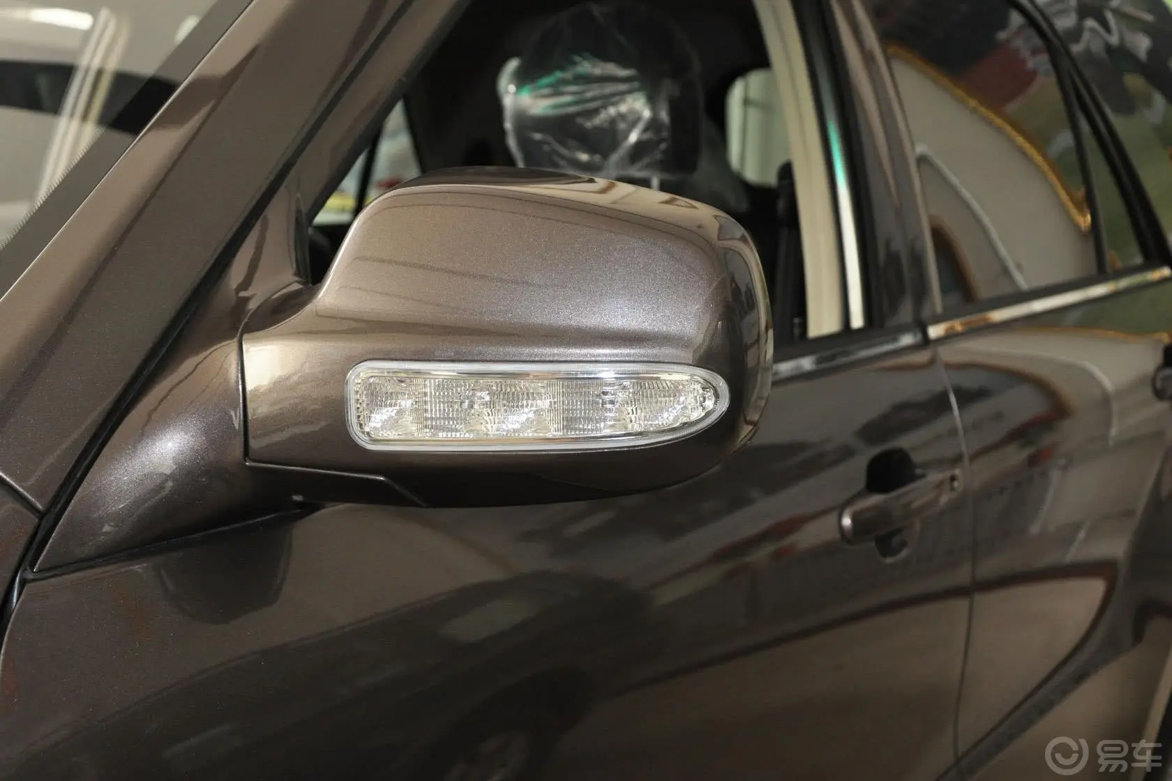 奥轩GX52.4L 自动 两驱 时尚版 汽油后视镜转向灯（前）