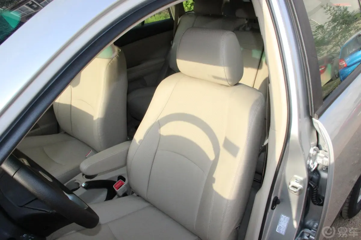 比亚迪S62.0L 手动 豪华型 劲悦版驾驶员座椅