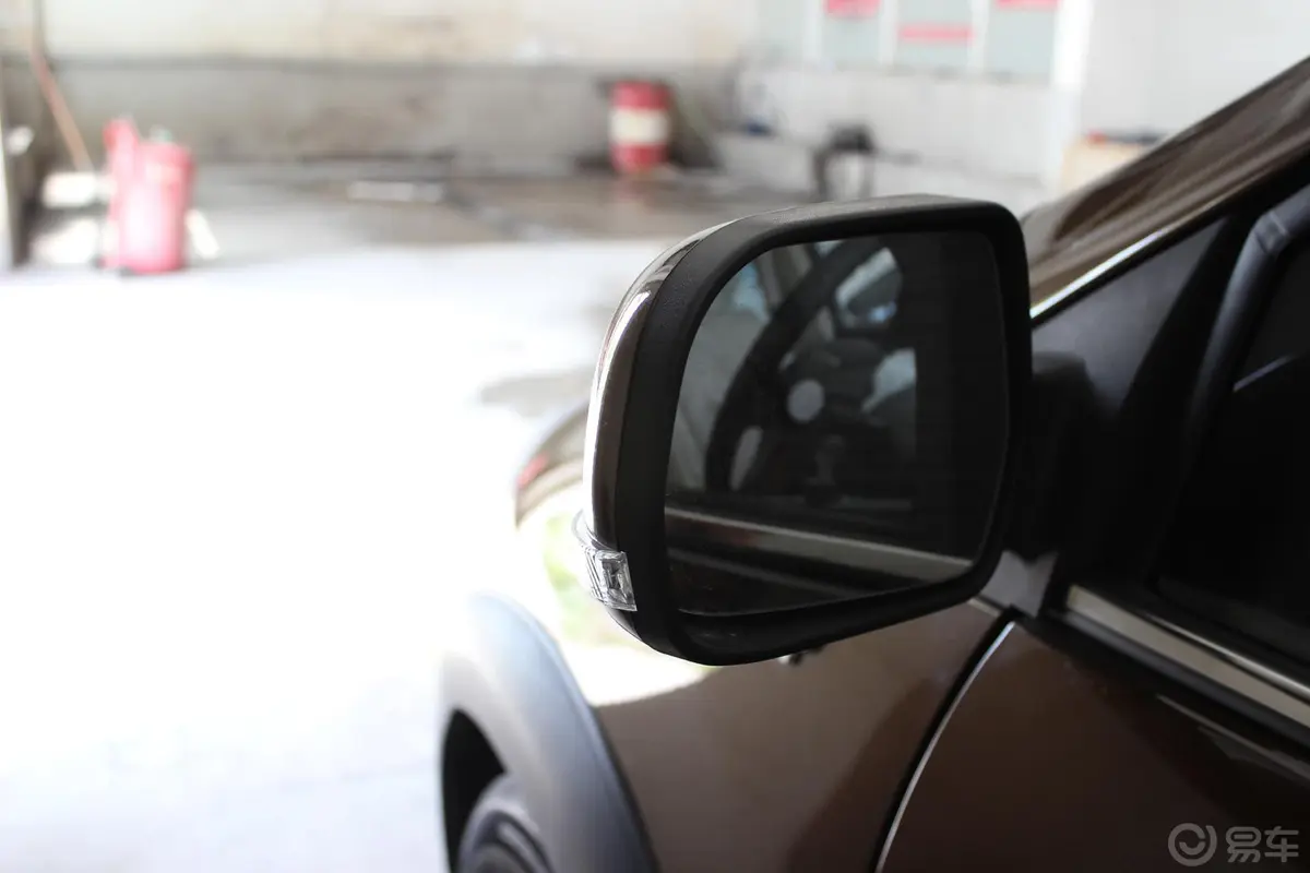 景逸SUV1.6L 手动 尊享型后视镜镜面（后）