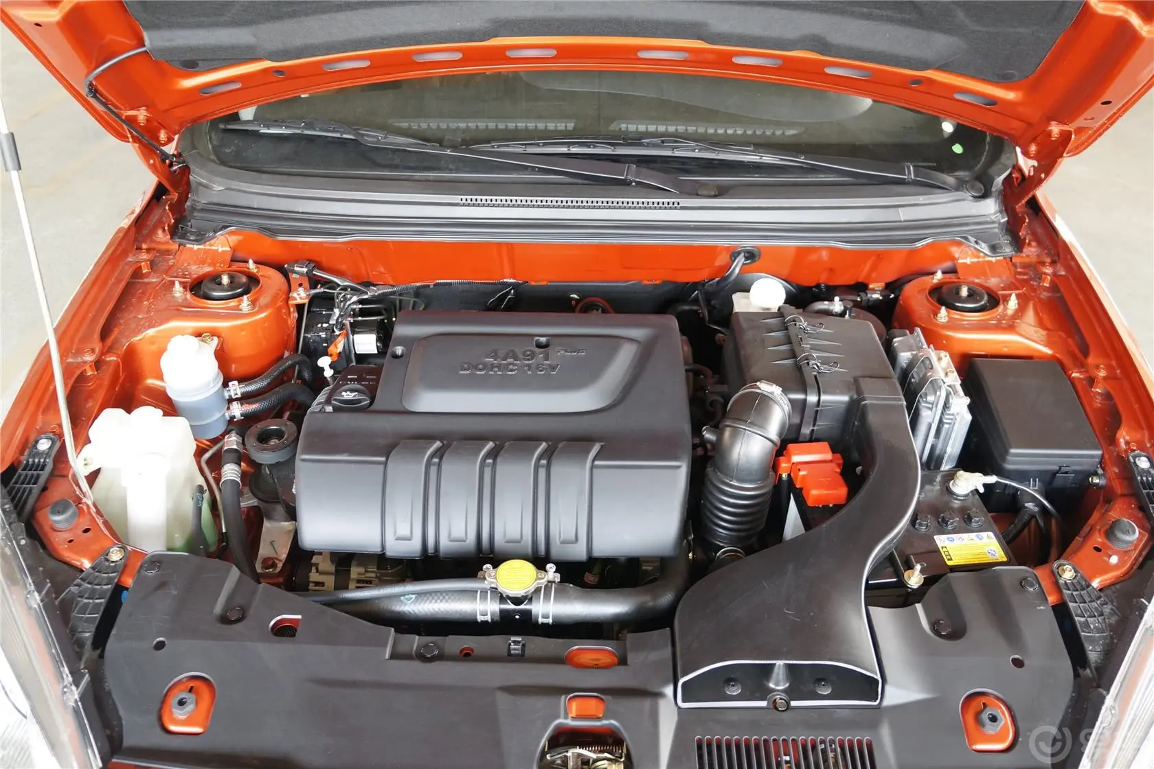 V6菱仕1.5L CVT 女性豪华版发动机