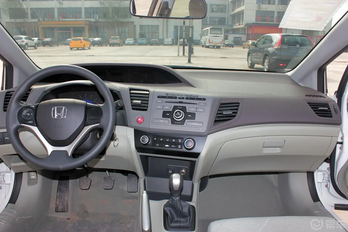 思域1.8L 手动 EXi舒适版中控台驾驶员方向