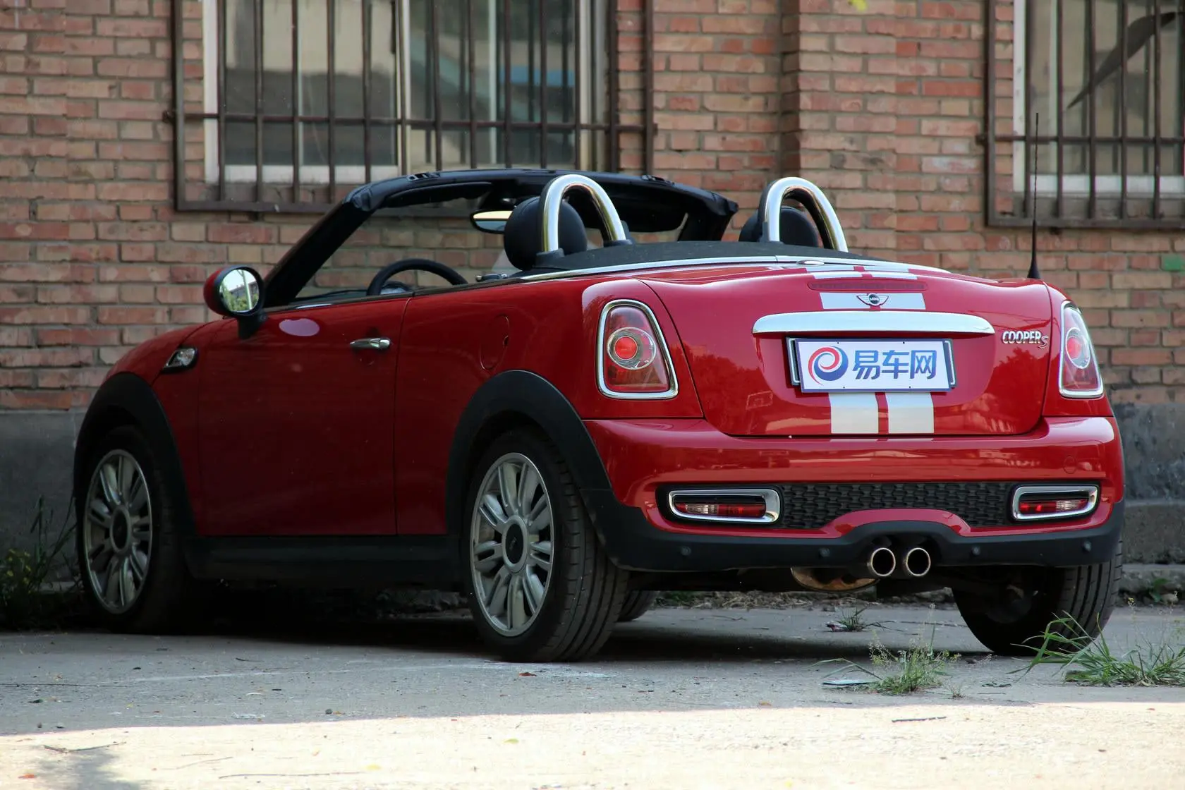 MINI ROADSTERCOOPER S 1.6L 自动外观