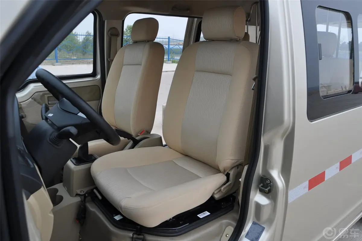 东风小康C351.4L基本型驾驶员座椅
