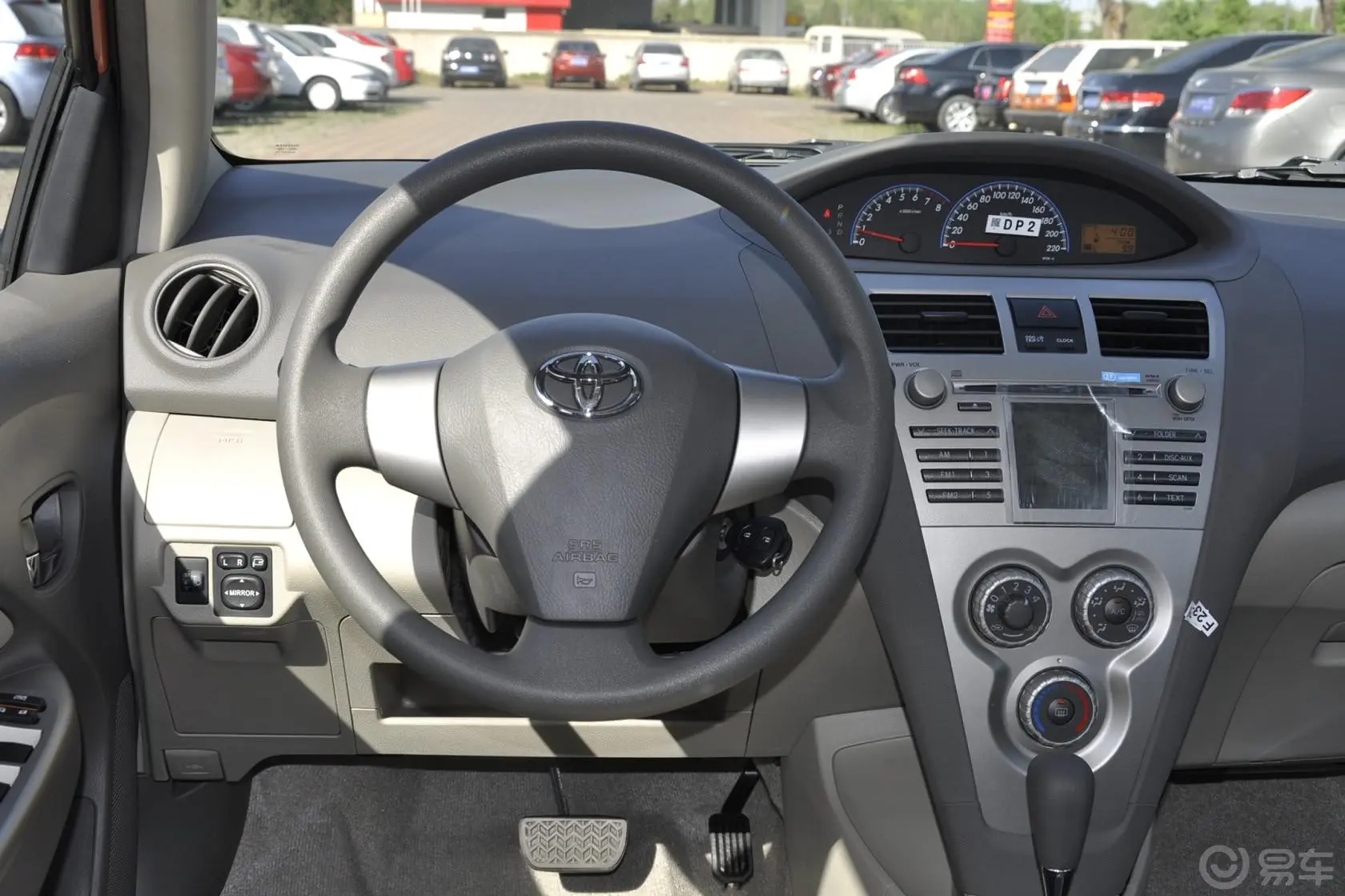 威驰1.6L GL-i 自动 型尚天窗版驾驶位区域