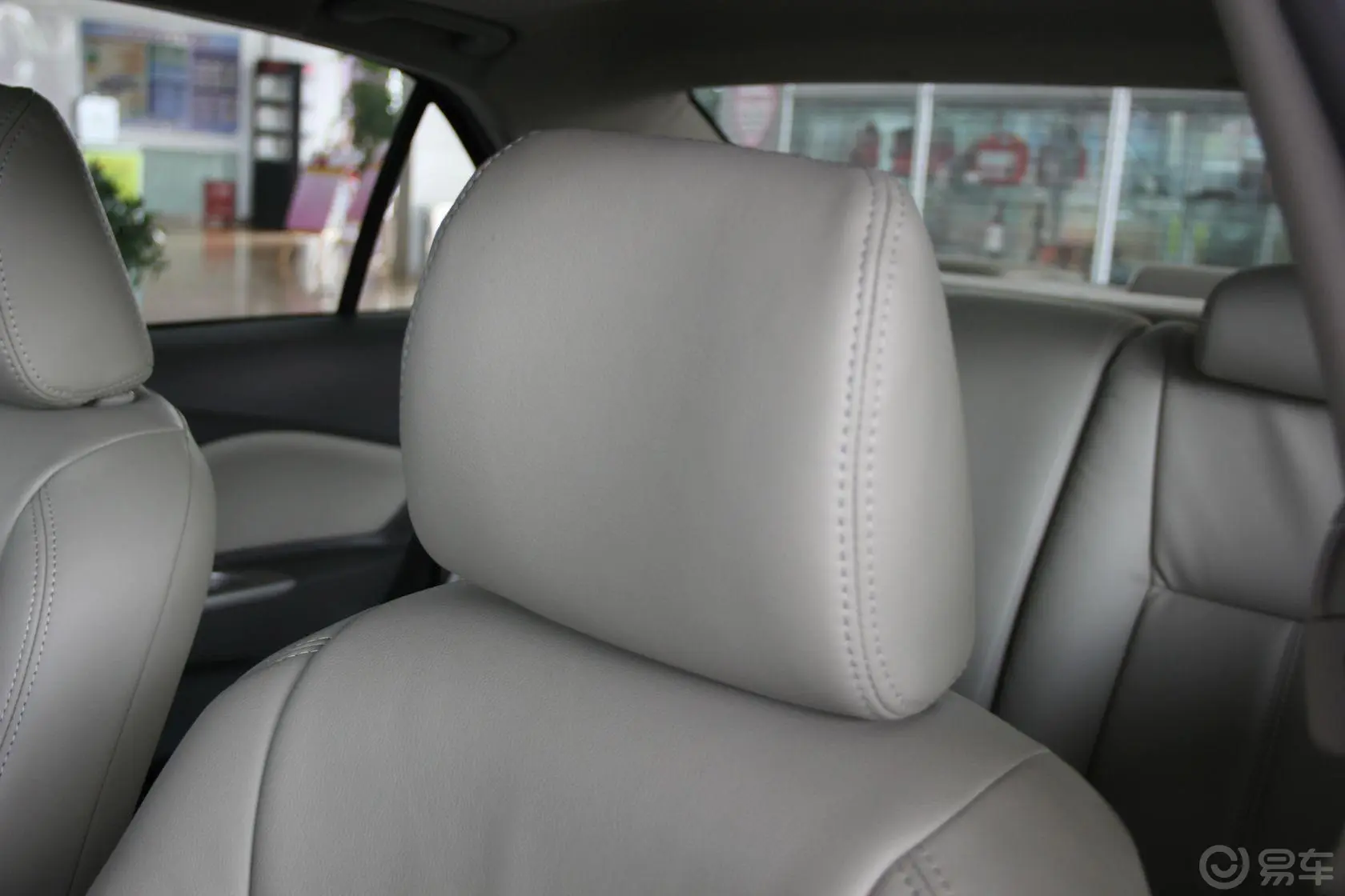 威驰1.6L GL-i 天窗版 自动驾驶员头枕