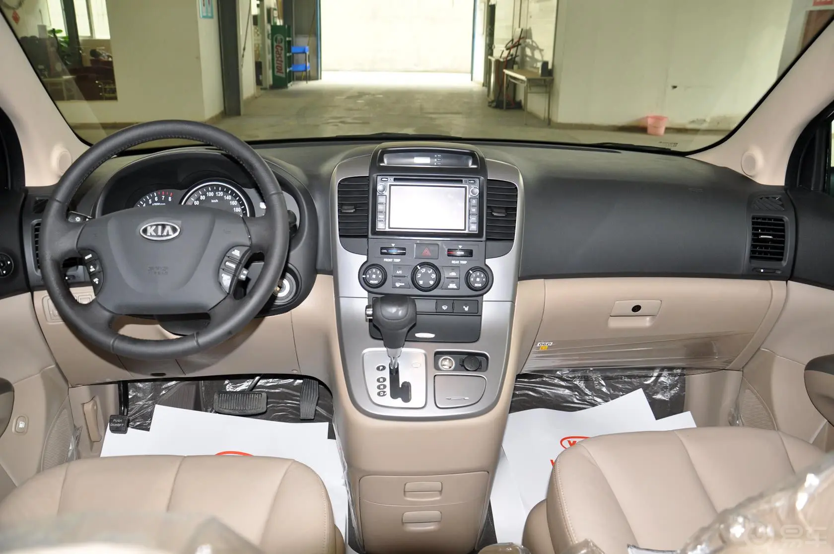 起亚VQ2.7 汽油 舒适版车窗升降键
