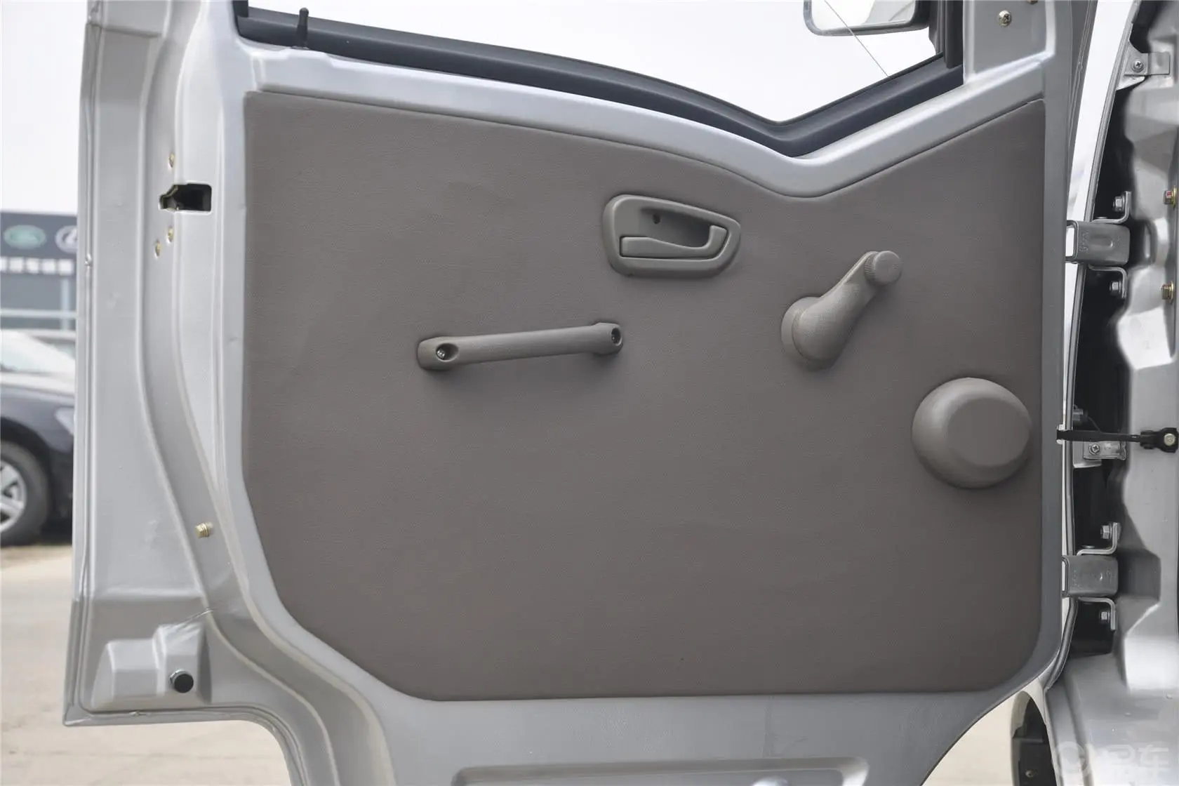 民意1.0L 手动 基本型 科技版驾驶员侧车门内门板